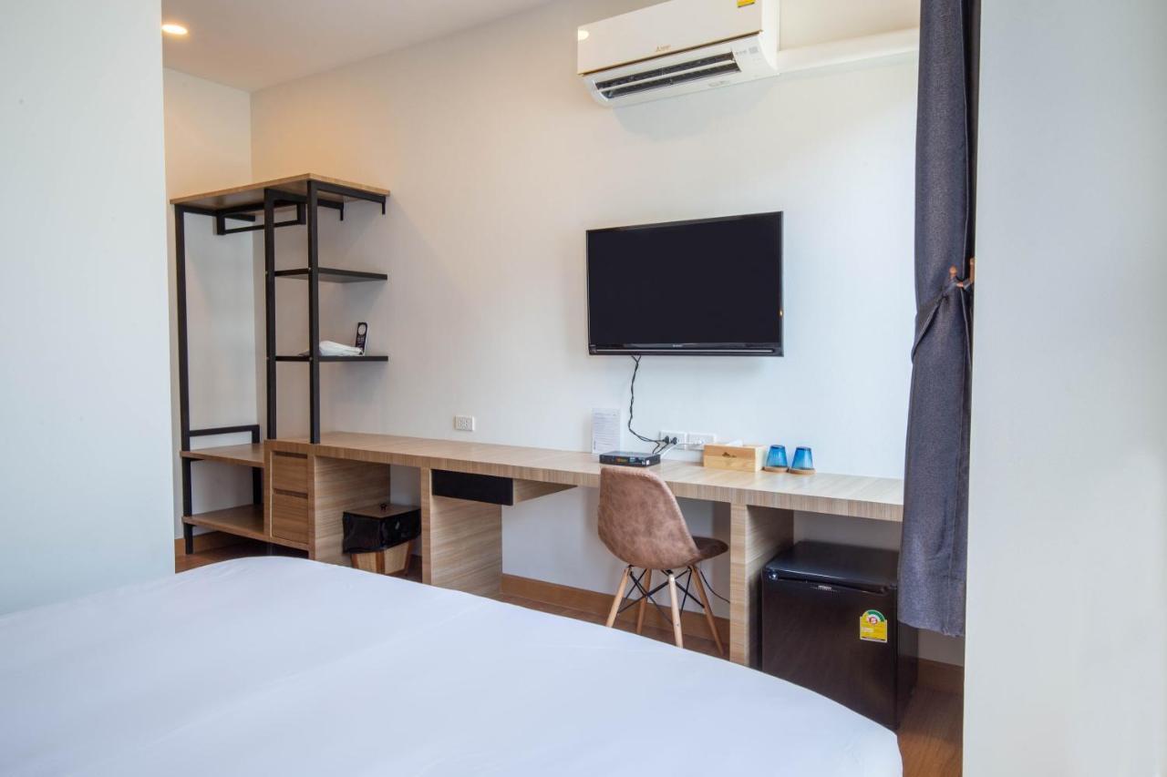 Hotel The Blue C Donsak Surat Thani Exterior foto