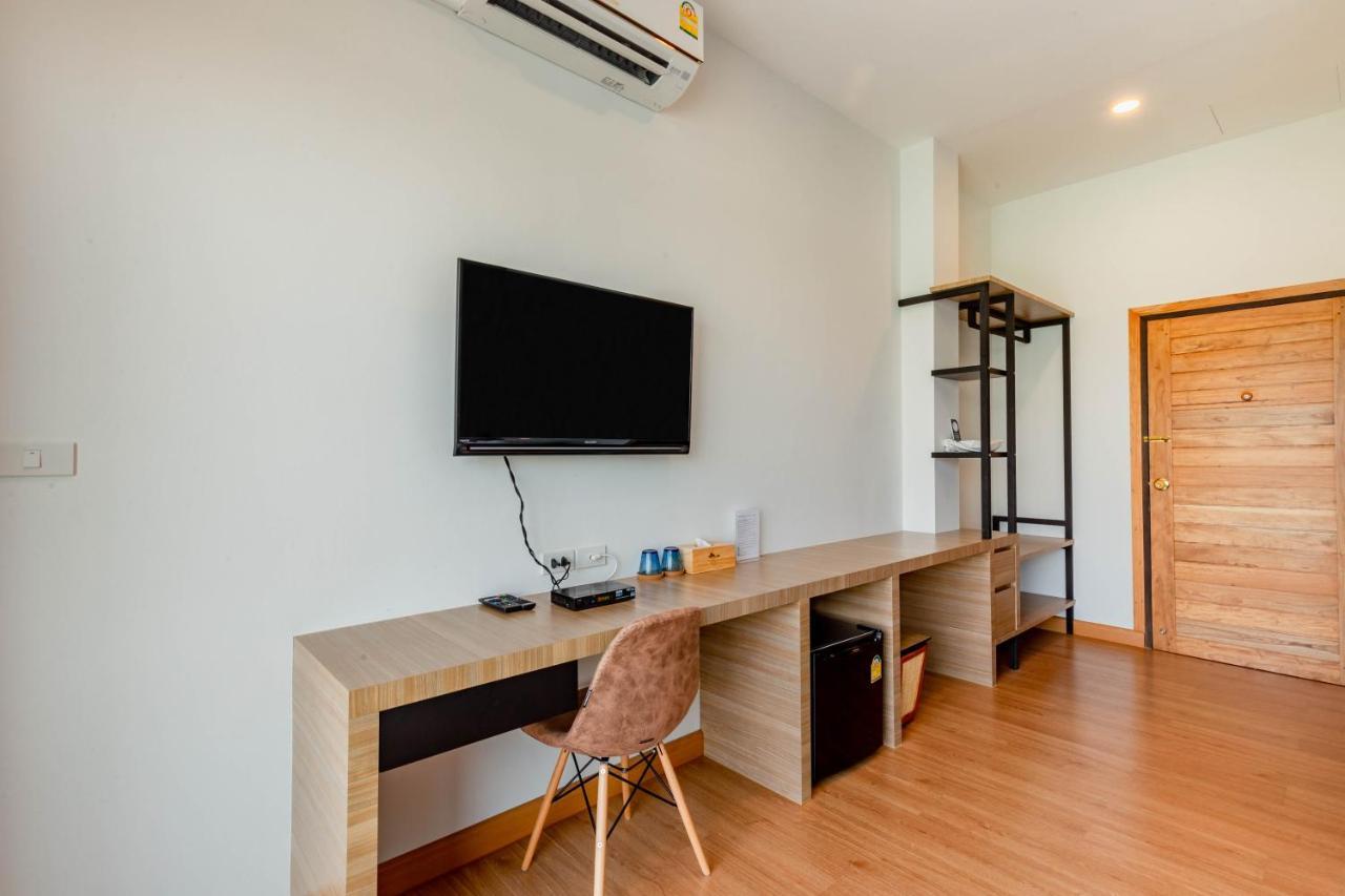 Hotel The Blue C Donsak Surat Thani Exterior foto